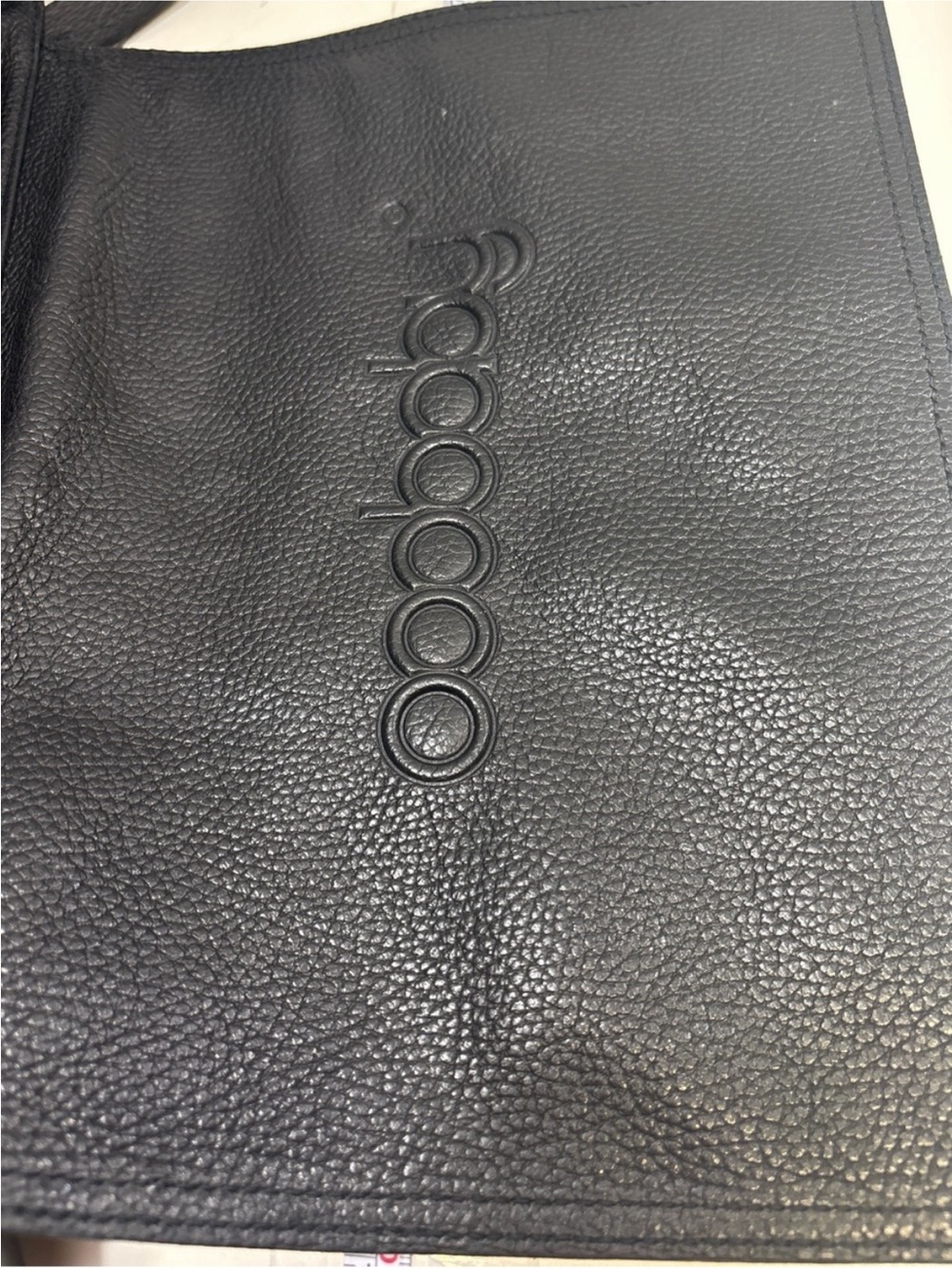 OooBaby Made in Italy Black Pebbled Leather The Urban Bag
Crossbody 14x14 - Picture 4 of 8